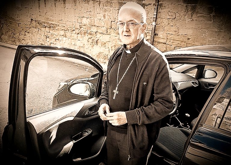 719fe8_c0bc6a5326e74ce7bedf85933f3bec2c~mv2_edited