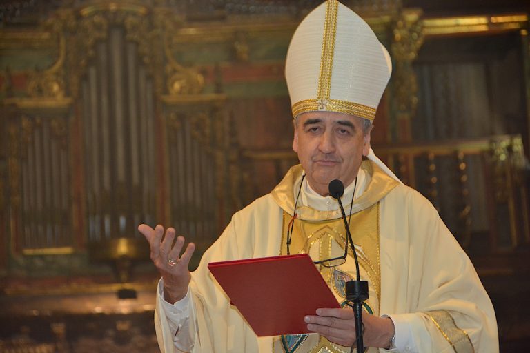 Obispo-Jaca-toma-posesion-Pedro-Aguado-6-2025