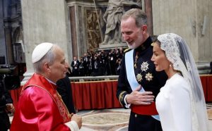 King-Felipe-and-Queen-Letizia-meeting-Pope-Leo-XIV